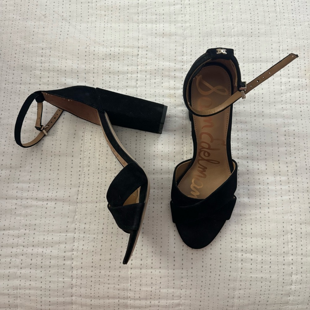 Sam Edelman pumps